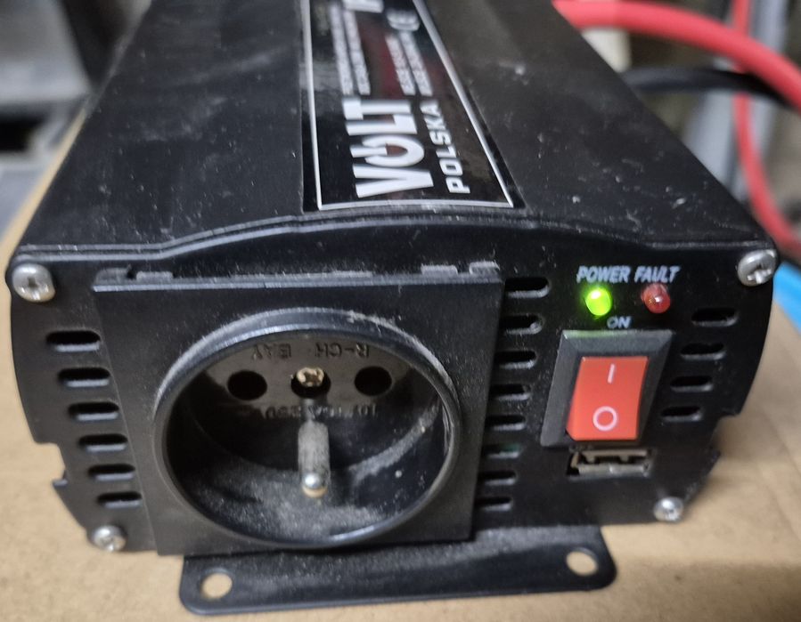 Przetwornica napiecia IPS-500, 12 V
