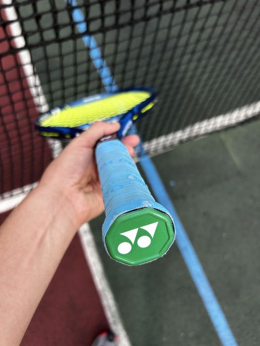 Yonex Ezone 26 102’ 250g 16x18