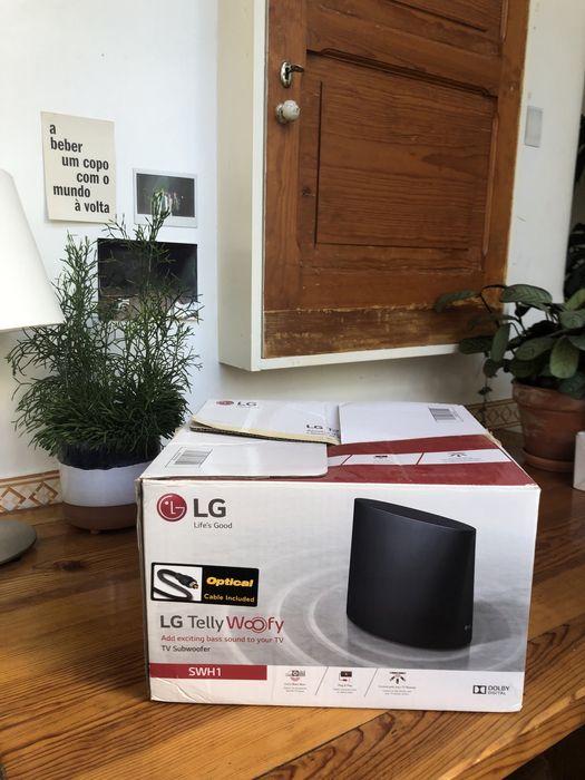 Subwoofer LG novo