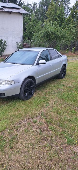 Sprzedam lub zamienię audi a4 b5 1.8 turbo  za jakiegoś crossa, skuter