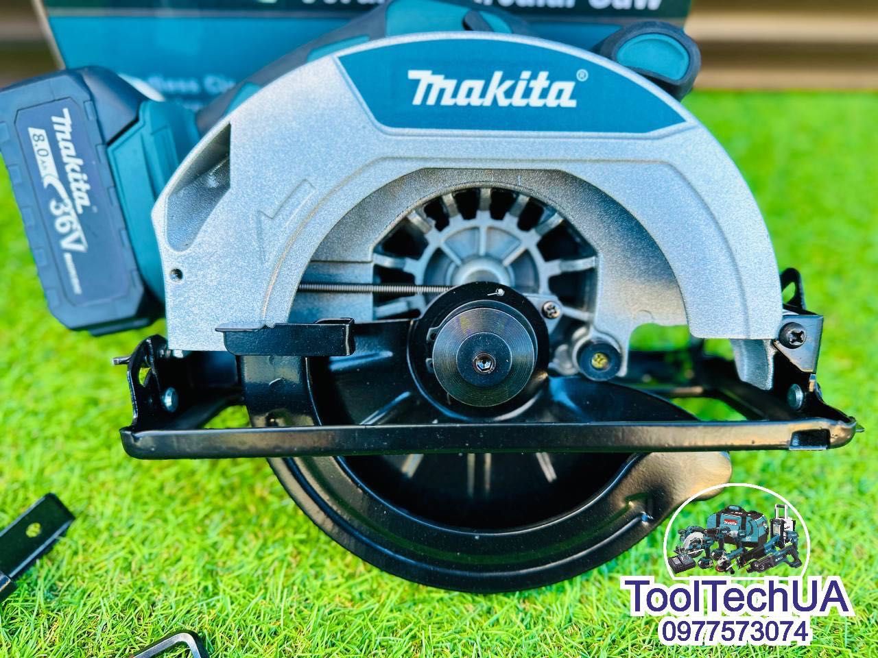 Аккумуляторная циркулярная пила паркетка Makita DHS680 36V/8Ah 185диск