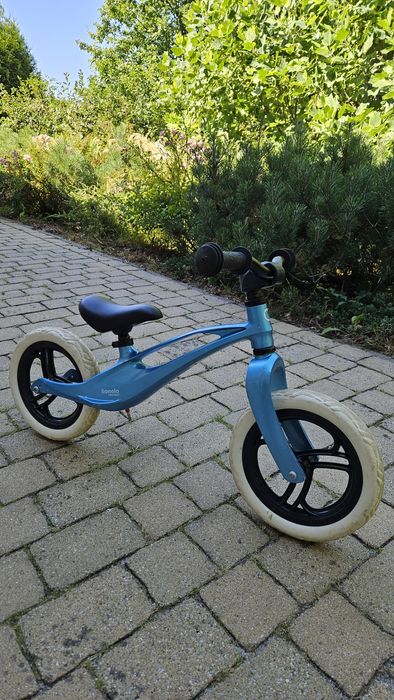Lionelo Bart rower rowerek biegowy niebieski