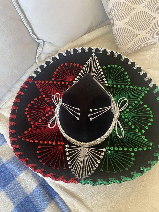 Chapéu tipico mexicano veio de uma viagem ao mexico 48 cm