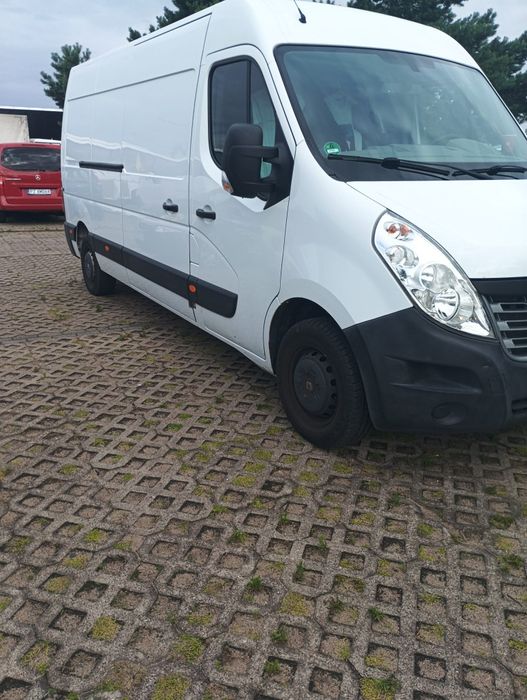 Renault Master  2015 L3 H2 
2015  
2, 3 disel 
L3 H2
Stan perfekcyjny.