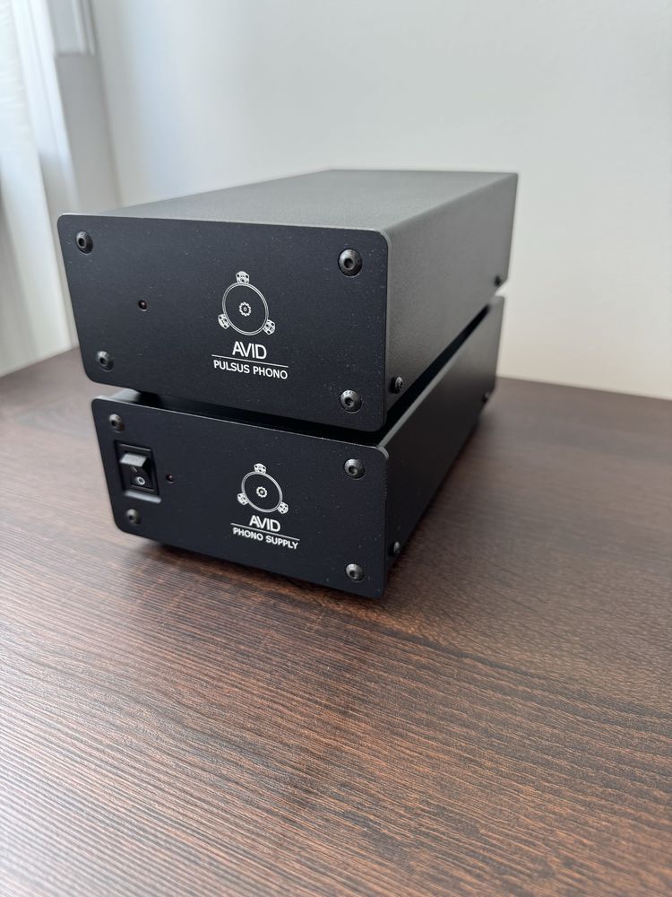 Avid Pulsus Phono