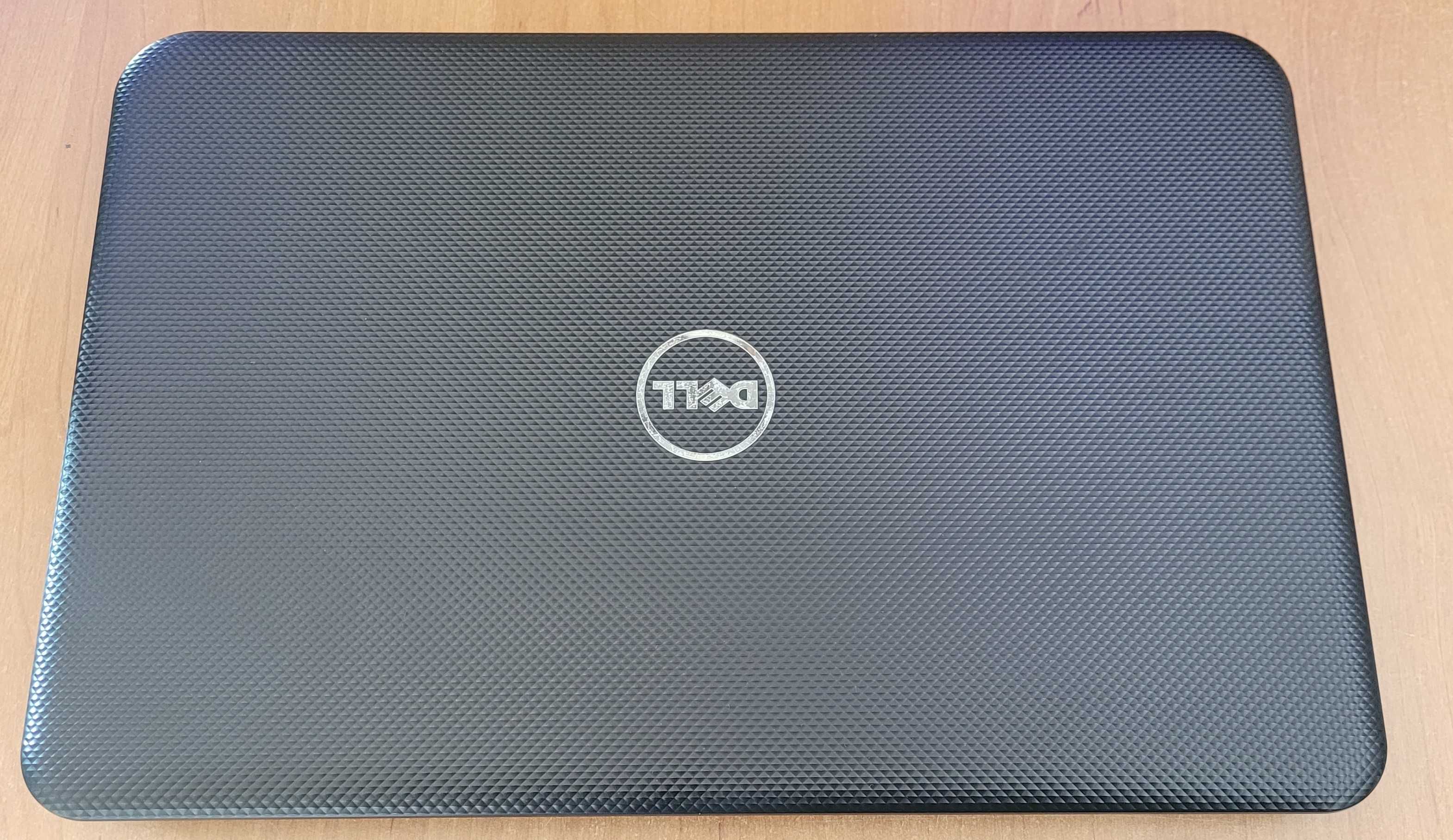 laptop Dell Inspiron 17" Windows 10 dysk SSD gwarancja 30 dni stan bdb