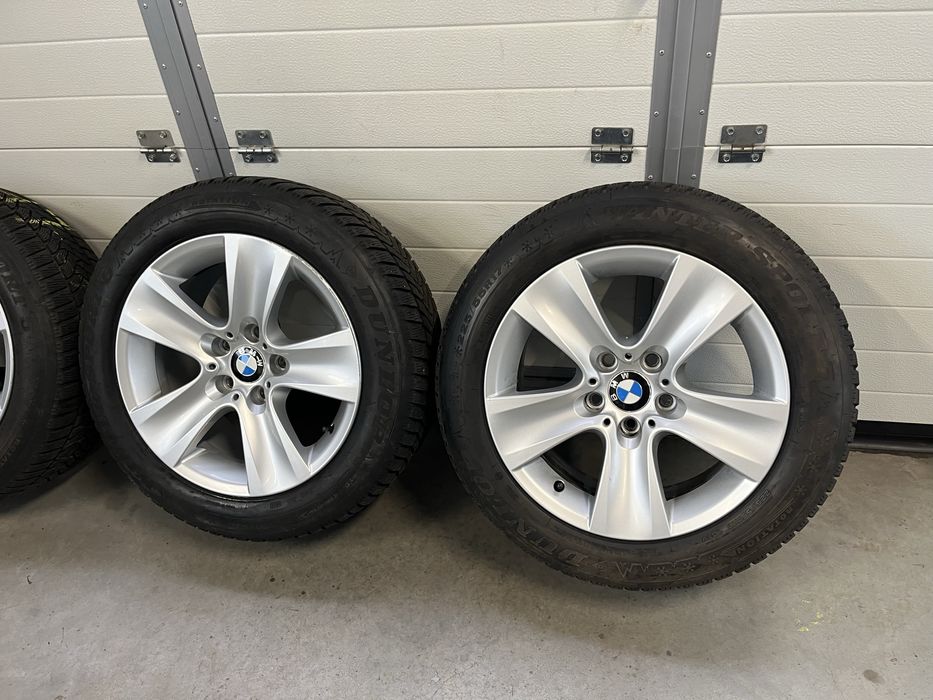 Felgi aluminiowe z oponami zimowymi 17 cali BMW 5
