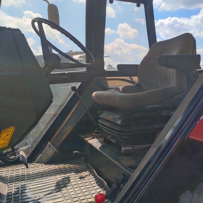 Traktor Case1490