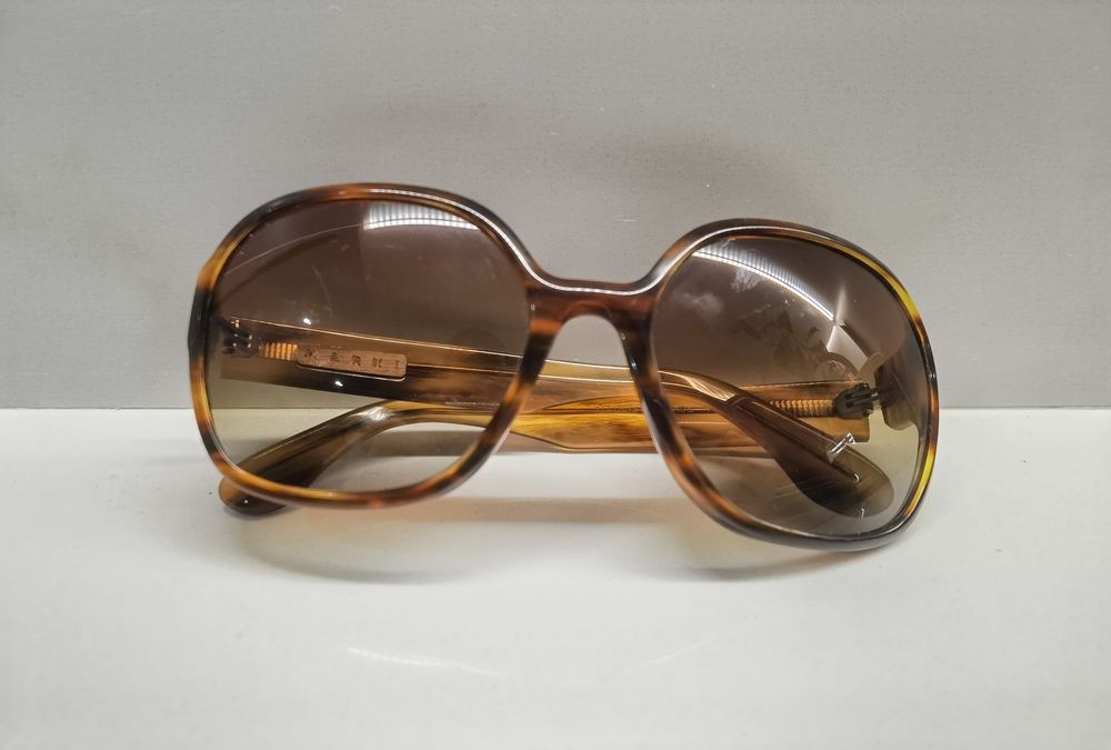 Óculos de sol Marni