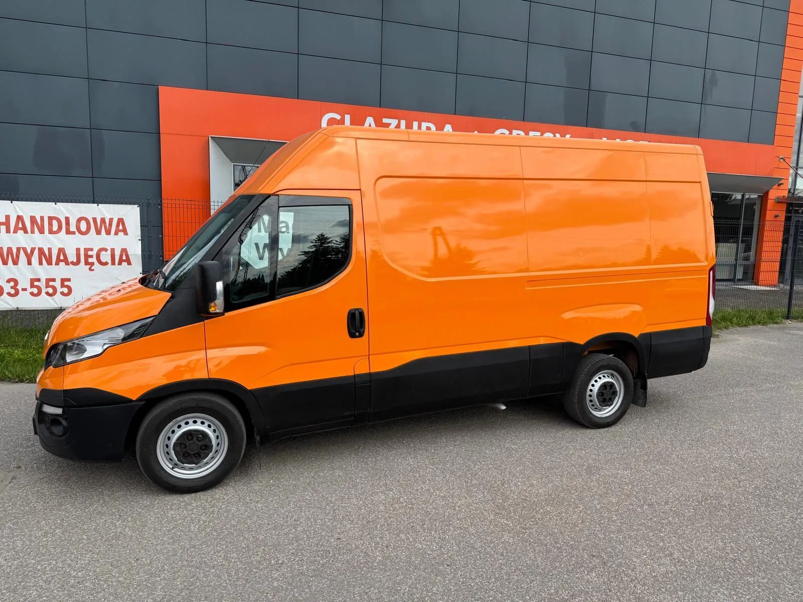 Iveco Daily 35S17, 3.0 170KM, L3H2, Automat HiMatic, Bardzo niski przebieg, Zadbany  Iveco Daily 35S17, 3.0 170KM, L3H2, Automat HiMatic, Niski przebieg