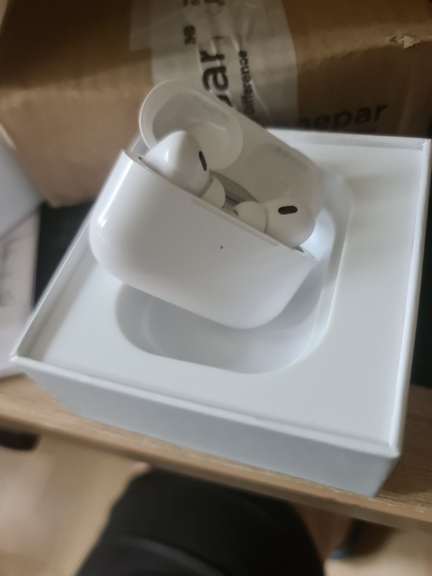 Słuchawki bezprzewodowe dokanałowe Apple AirPods Pro używane działają