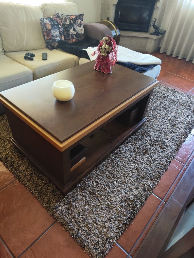Mesa de centro como nova - 112x68x55cm
