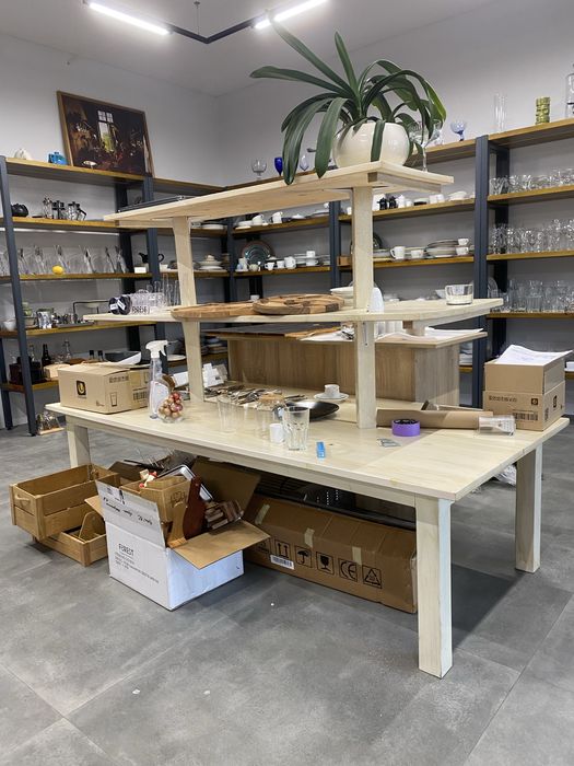 Стелаж острівний з Дерева