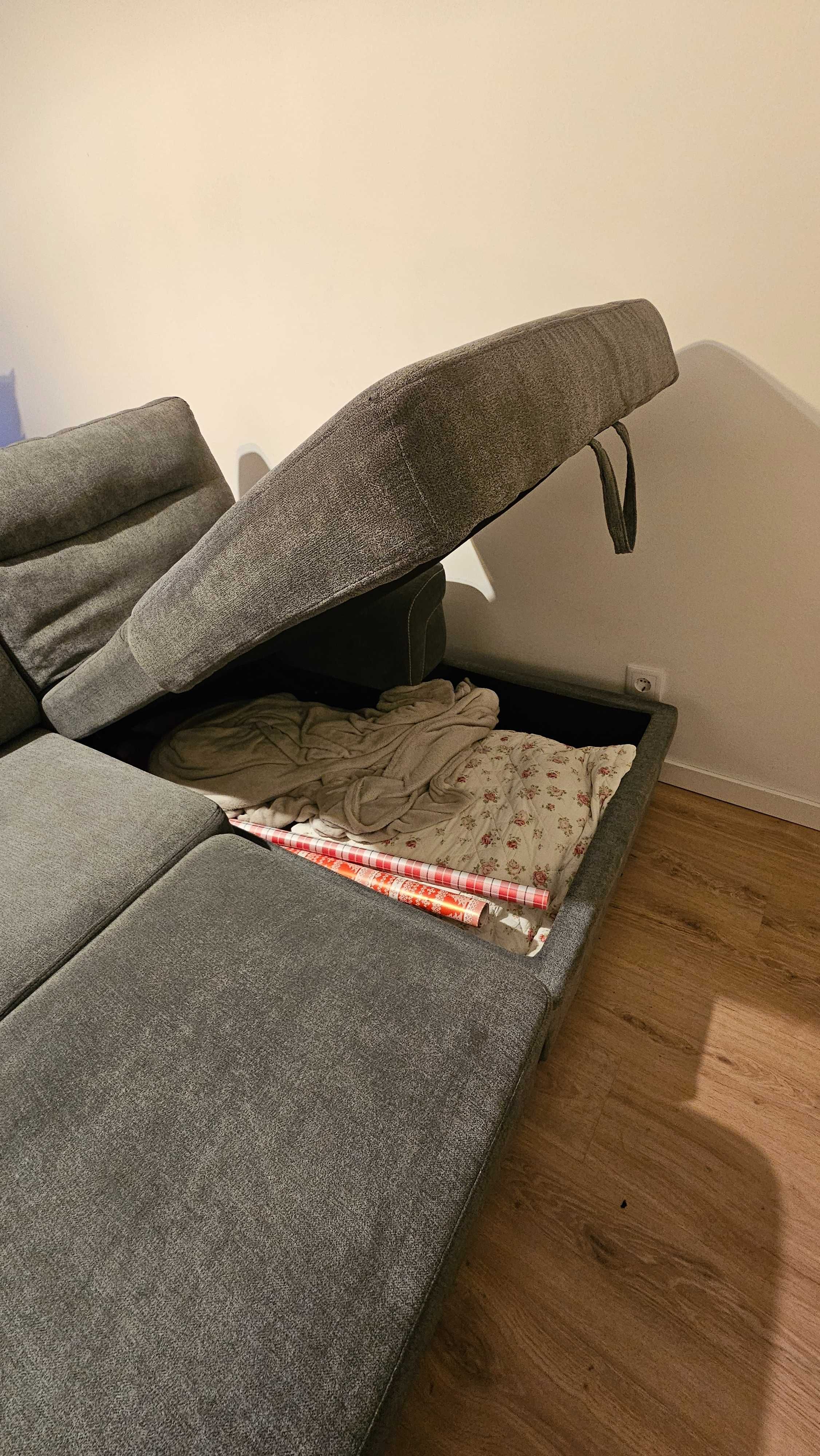 Sofá cama com chaise longue