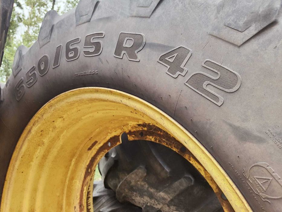 Komplet kół John Deere 650/65 R 42