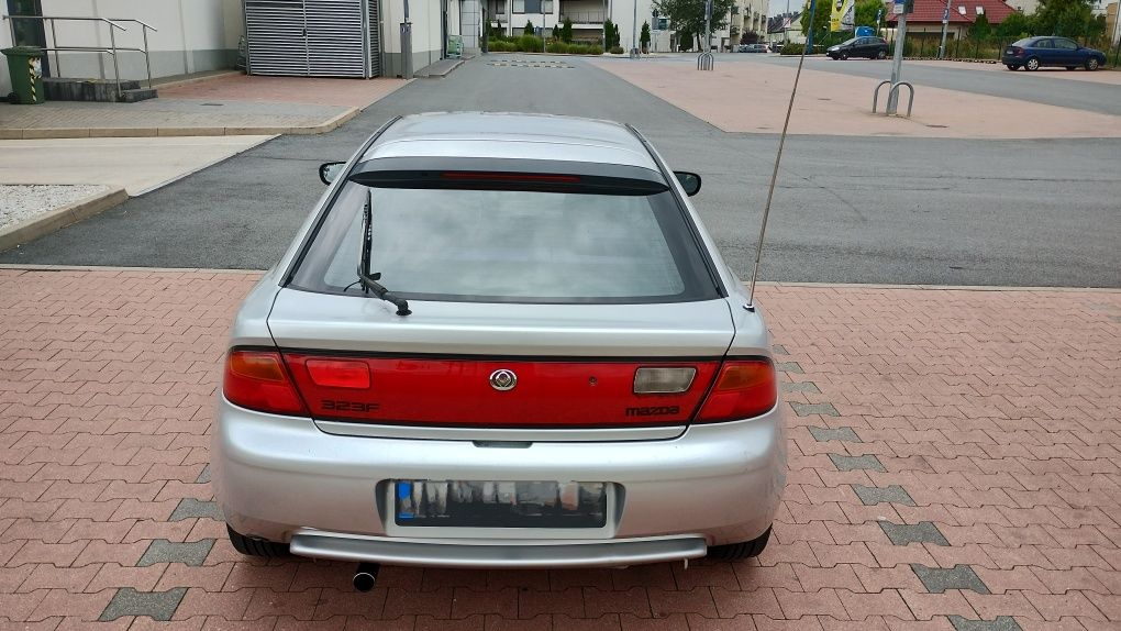 Mazda 323F BA LPG