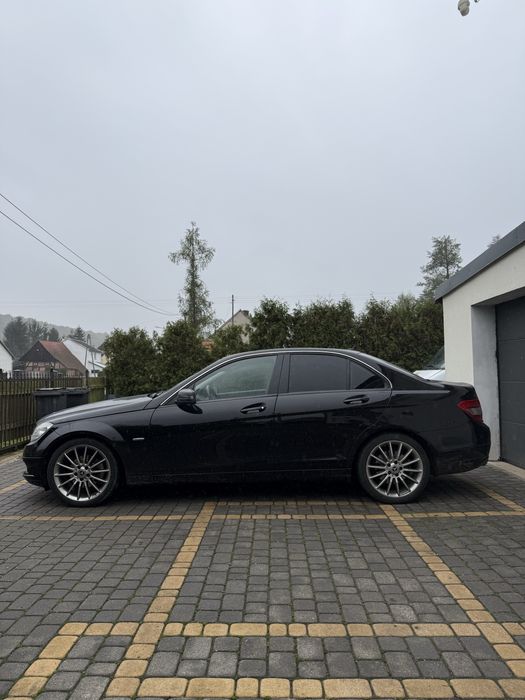 Mercedes w204 1.8 184km