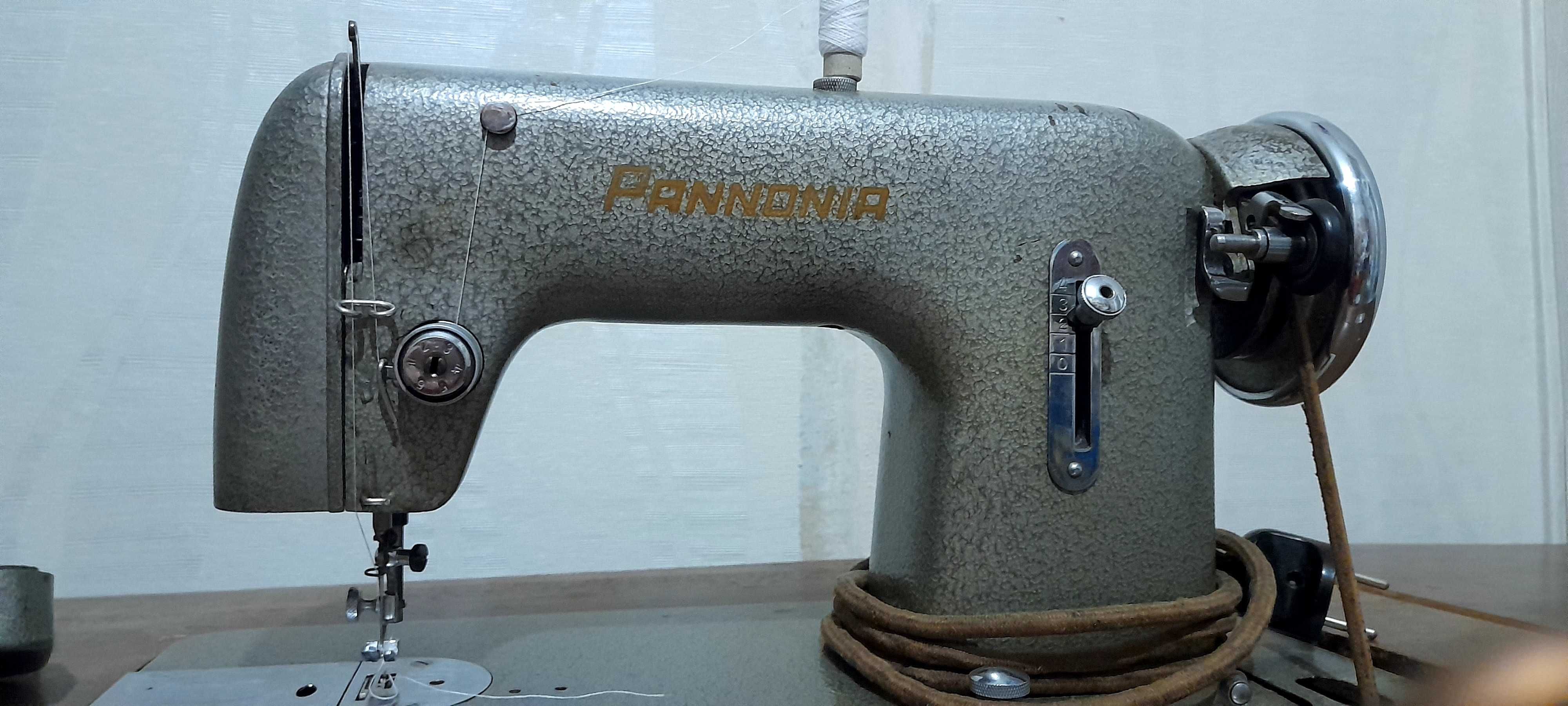 Ножная швейная машинка Pannonia