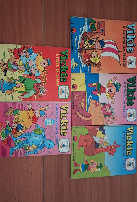 Vickie / Hagar / Mafalda / Snoopy / Petzi / Estrumpfes / Heidi