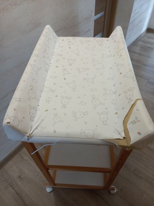 Przewijak/wanienka/regał