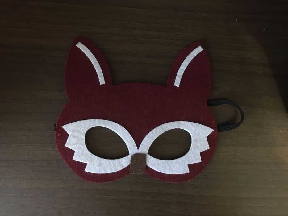 Карнавальна маска із фетру лисенятко
