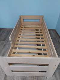 Łóżko z drewna plus materac