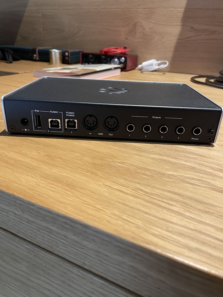 Interfejs audio Iconnectivity audio 2+