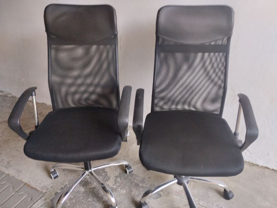 Fotele biurowe .