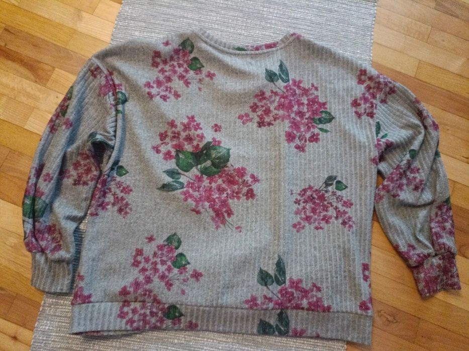 Sweter Reserved L kwiaty oversize