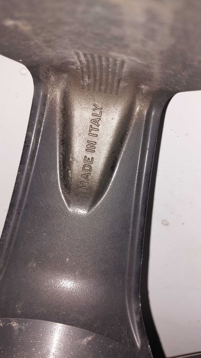 Felgi aluminiowe 20' do samochodów azjatyckich