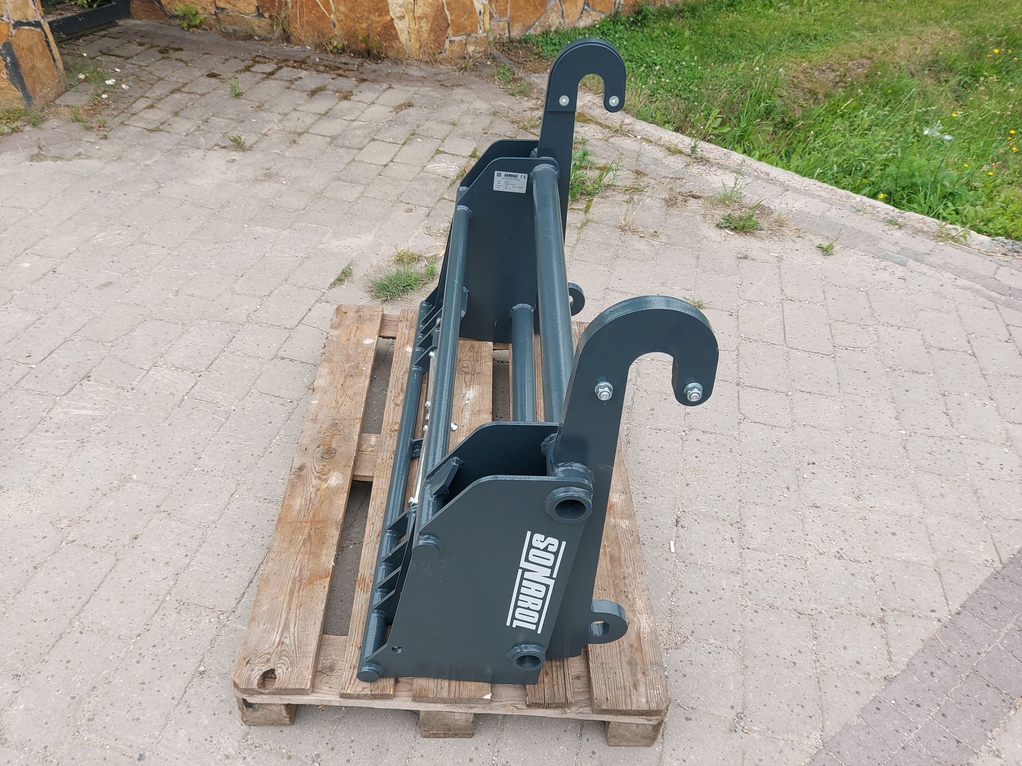 Adapter przejściówka z Ładowarki Jcb q-fit na Euroramke  ! Od ręki !