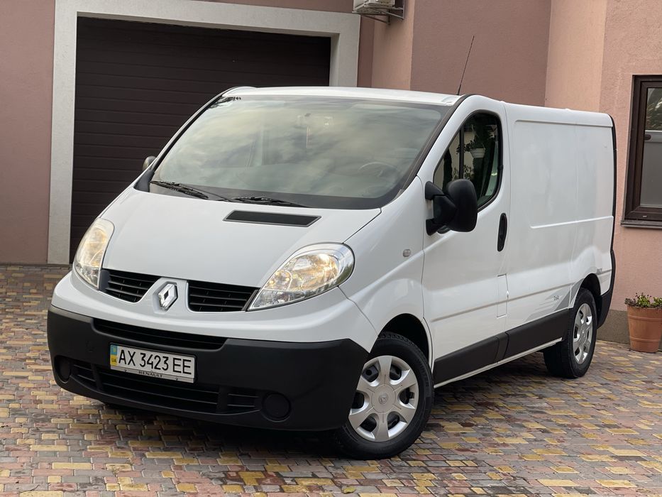 Renault Trafic 2.0  2013 вантажний