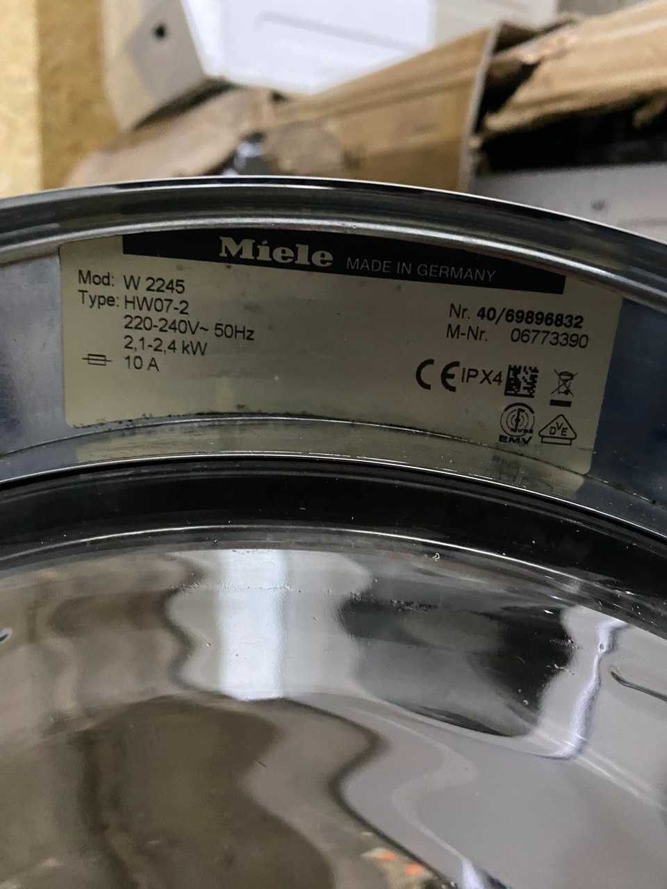 Пральна машина Miele W 2245  (6 кг, 1600 RPM) з Німеччини