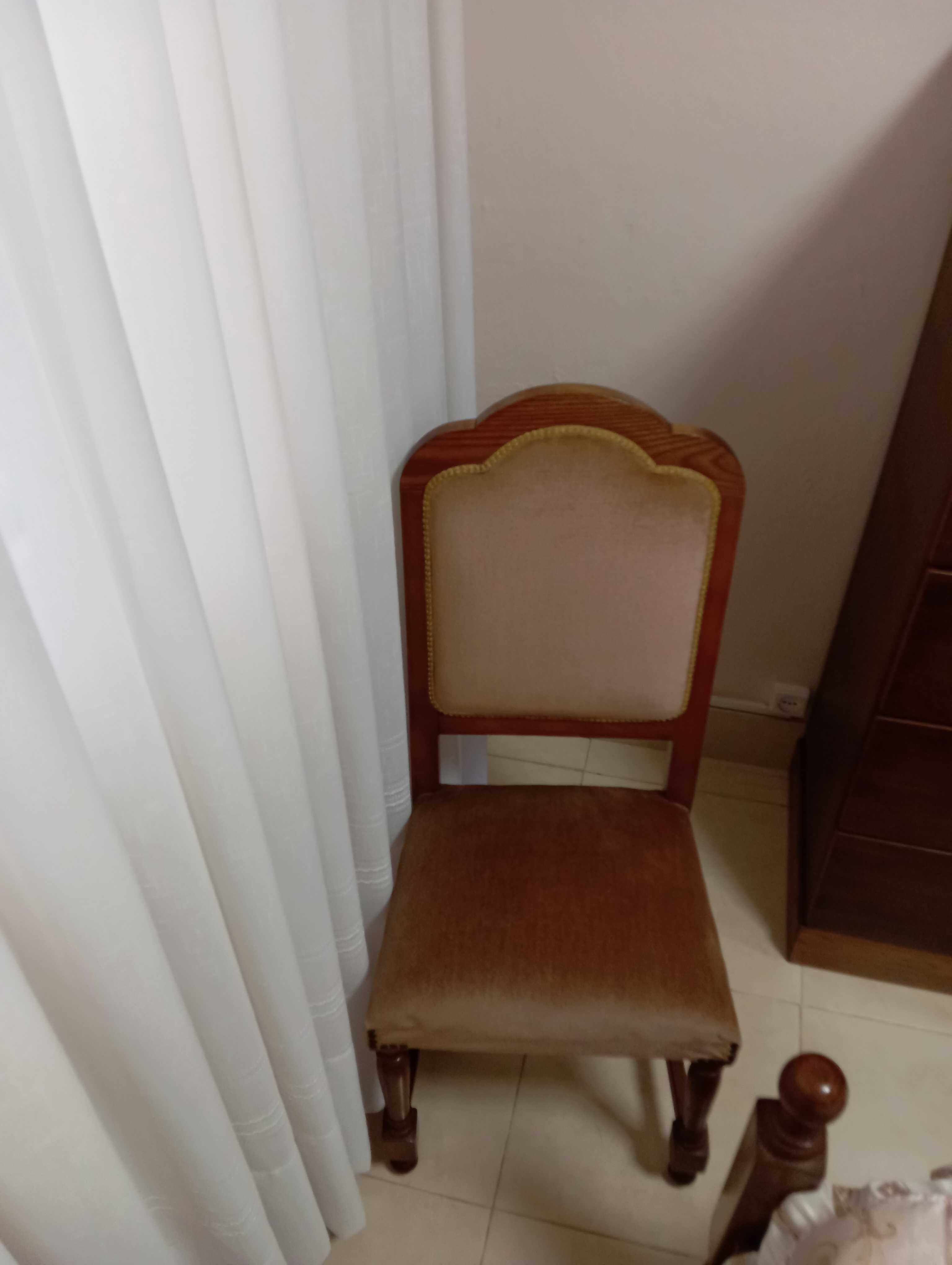 Mobília de quarto DE MADEIRA