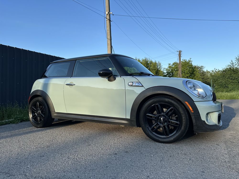 MINI Cooper S Hatch R56 (1.6 AКПП) бензин 184 л.с. рестайлінг 2013