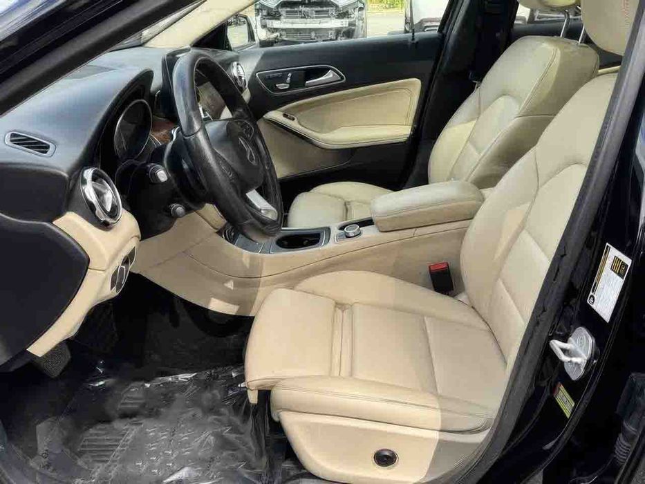 Mercedes-Benz GLA 250 4MATIC      2018