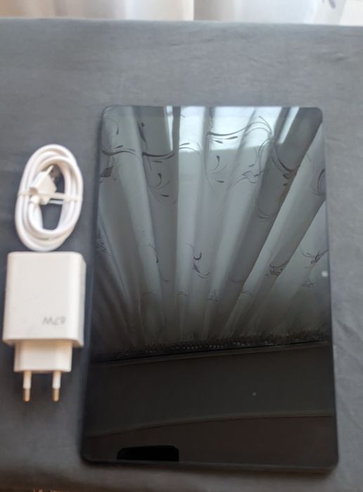 Планшет Lenovo tab m10+ 6/128gb, LTE