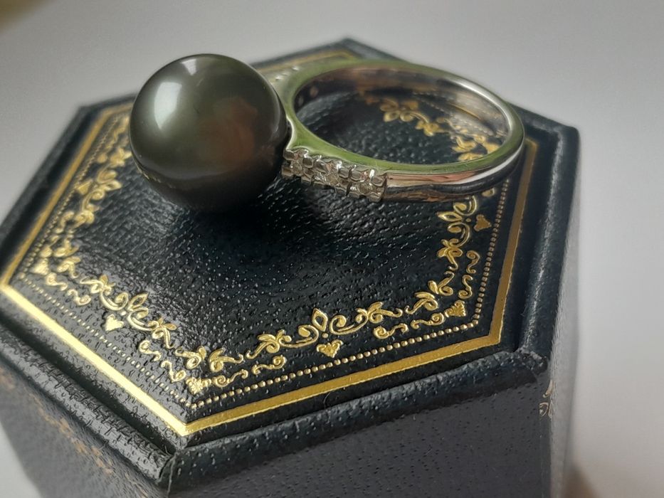 R.10 Pierścionek Perła Tahiti 1.12cm Diamenty Złoto 585 WYCENA