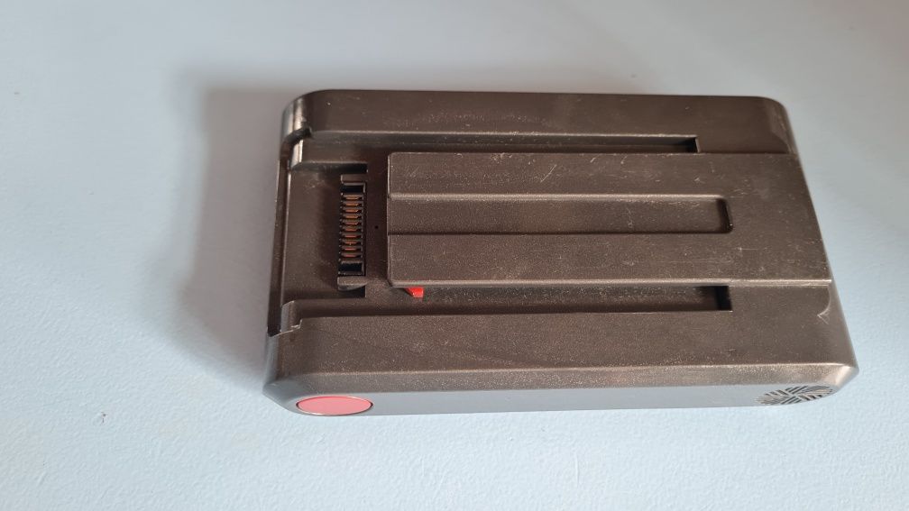 Bateria do odkurzacza bezprzewodowego LARESAR V8/ELITE 8