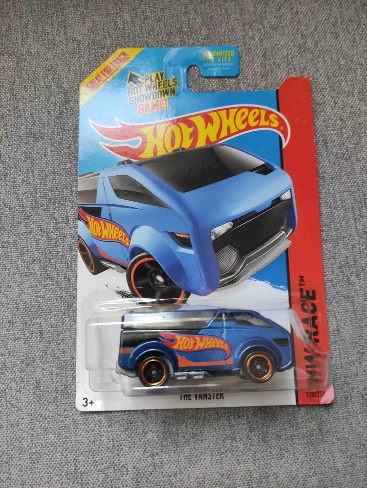 Машинки hot wheels