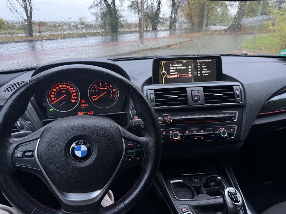 BMW F20 116i Sport line, duza navi, pdc