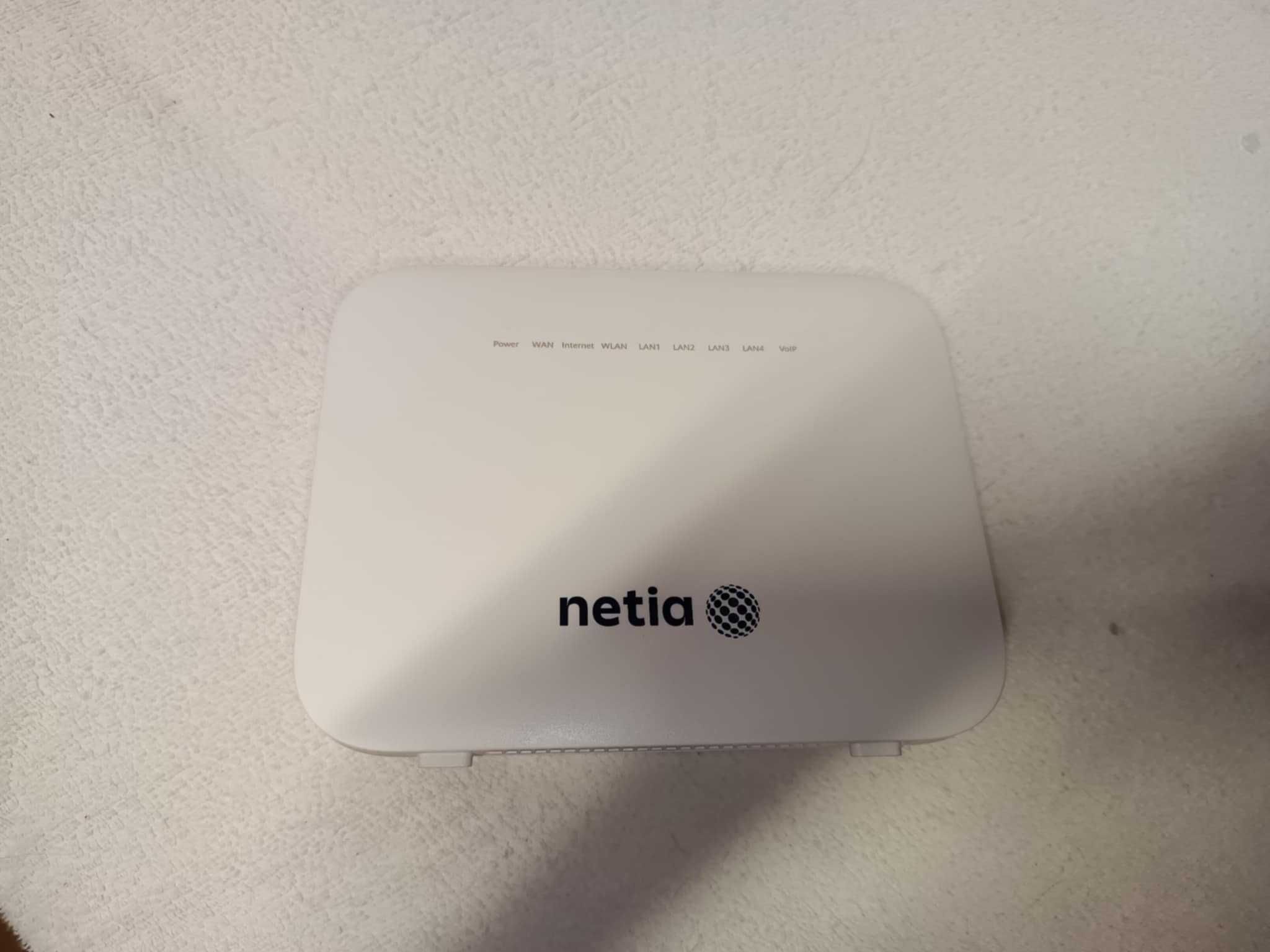 Router Huawei DN8245X6-10 - brand Netia (z modemem DSL i bramką VoIP)