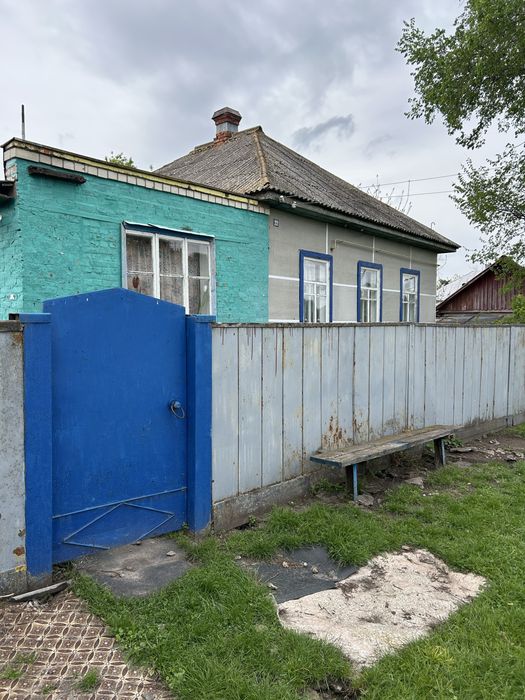 Продам будинок в селі