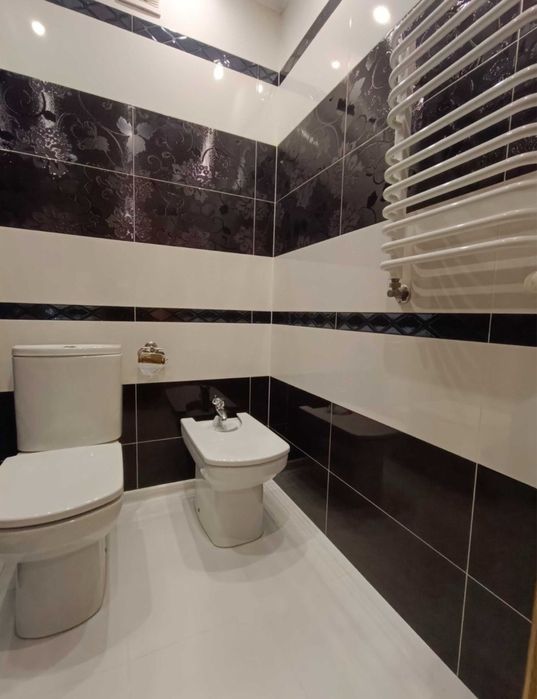 Продається сучасна   2 кімнатна квартира