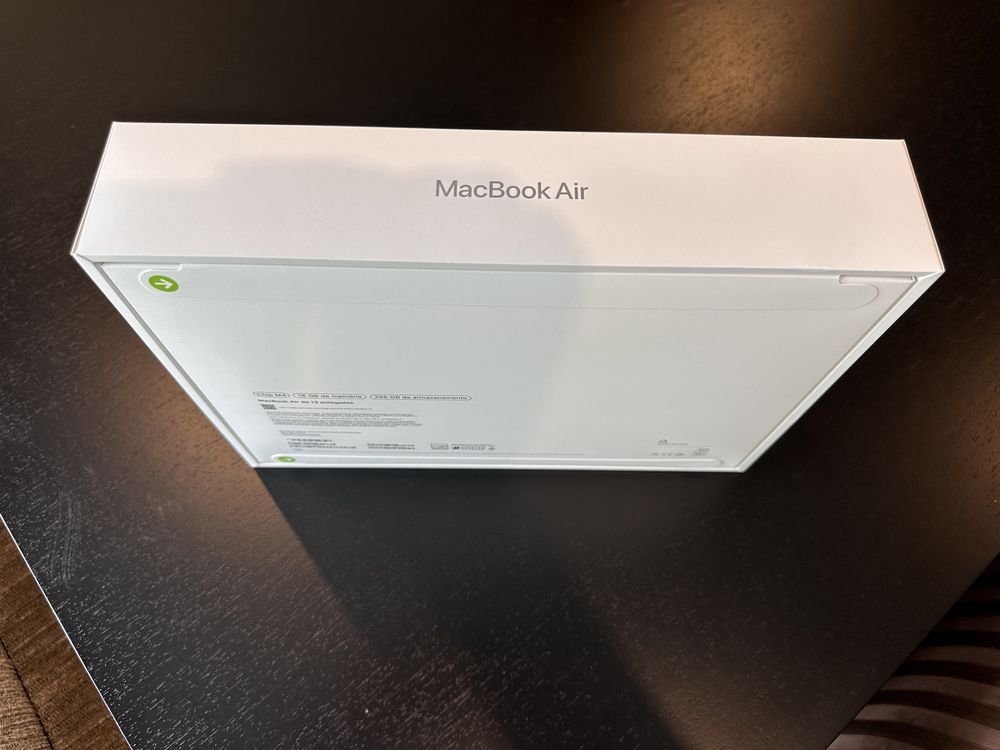 Macbook Air M4 2025