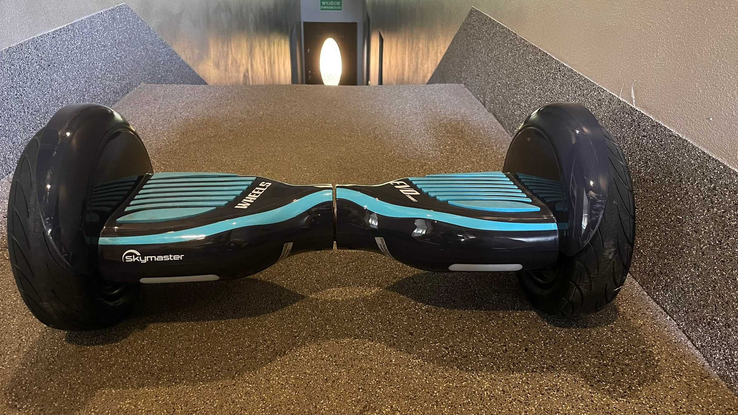 Deskorolka elektryczna Skymaster Wheels Evo 11 Smart