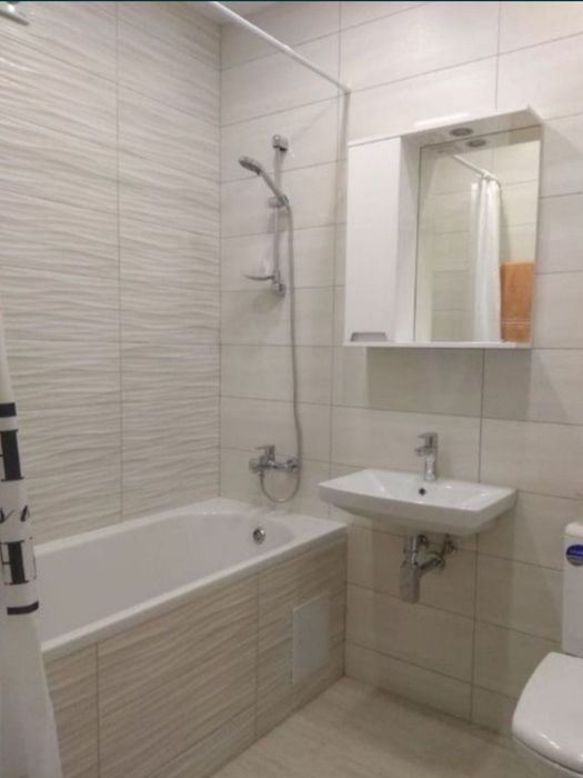 Сдам хорошую 2-к. квартиру.