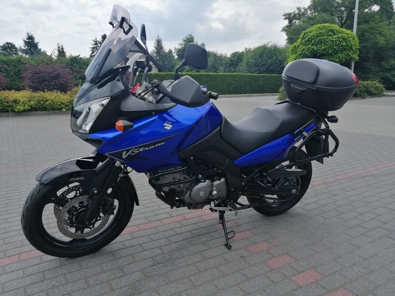 Suzuki DL 650 A V-Strom K7
