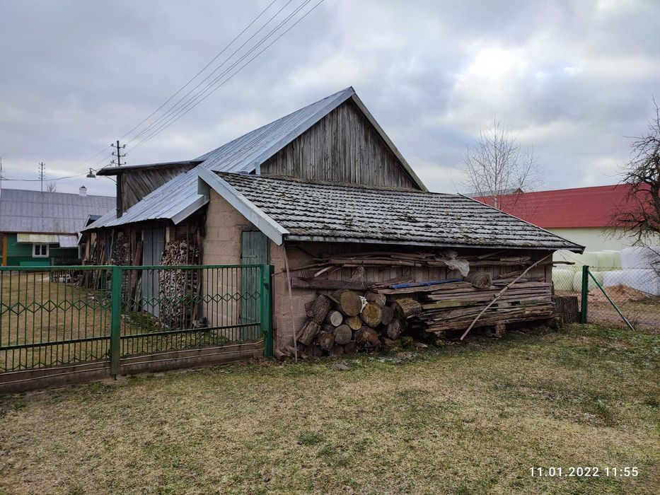 Urokliwe siedlisko w Cieśnisku Wielkim, gm.Janów.