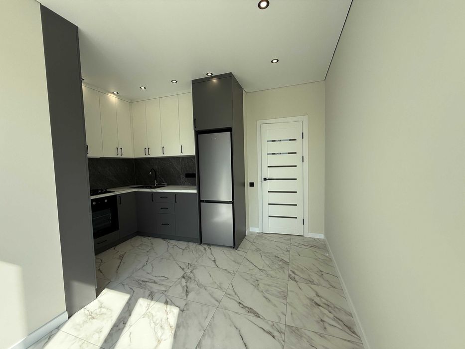 Світла 1-кімнатна квартира з новим ремонтом! Заходь і живи!